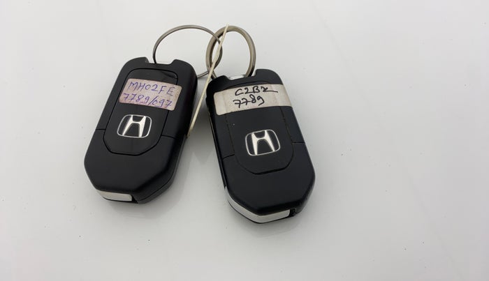 2019 Honda WR-V 1.2L I-VTEC S MT, Petrol, Manual, 20,818 km, Key Close Up