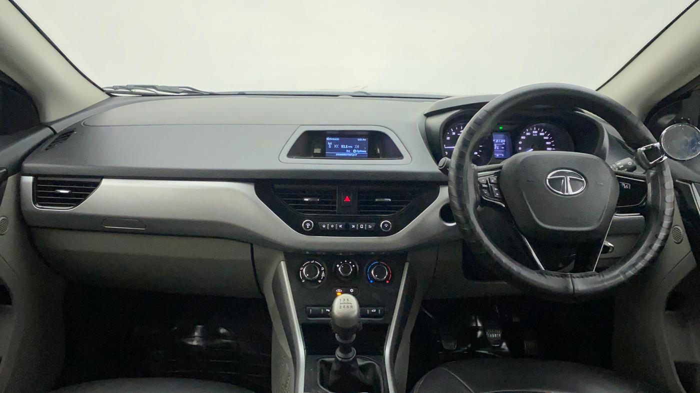 2018 Tata NEXON XM DIESEL, Diesel, Manual, 81,108 km, Dashboard