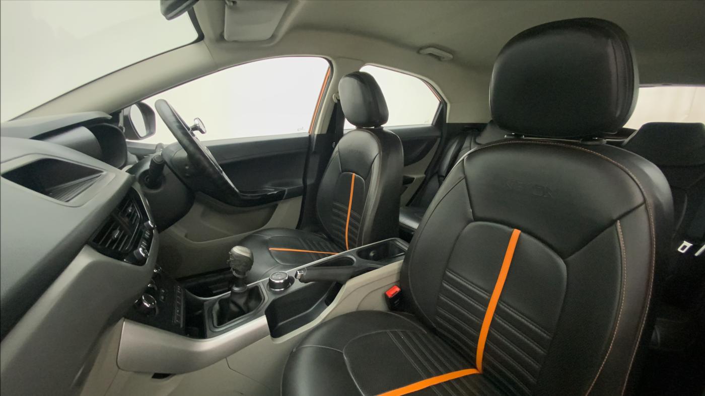 2018 Tata NEXON XM DIESEL, Diesel, Manual, 81,108 km, Right Side Front Door Cabin