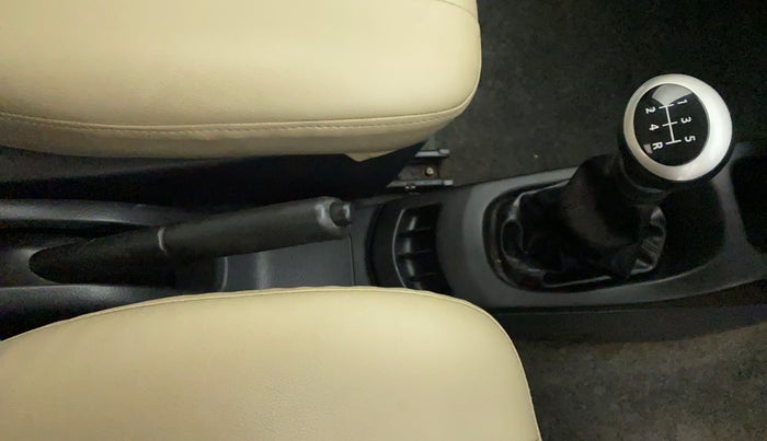 2012 Maruti Wagon R 1.0 LXI CNG, CNG, Manual, 48,766 km, Gear Lever