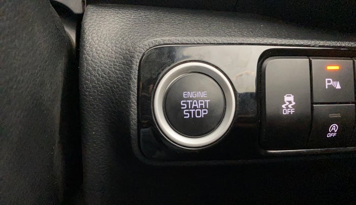 2025 KIA SONET HTX 1.5 AT, Diesel, Automatic, 27,399 km, Keyless Start/ Stop Button