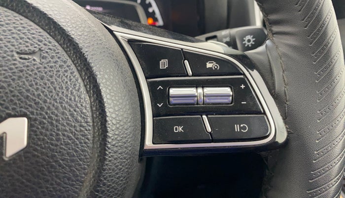 2025 KIA SONET HTX 1.5 AT, Diesel, Automatic, 27,399 km, Adaptive Cruise Control