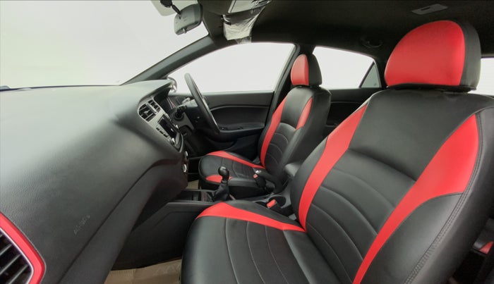2019 Hyundai Elite i20 1.2 SPORTZ PLUS DUAL TONE VTVT, Petrol, Manual, 24,046 km, Right Side Front Door Cabin