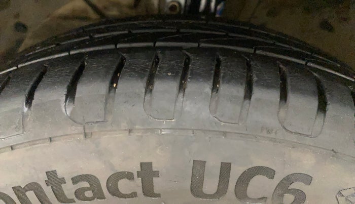 2021 Maruti XL6 ZETA AT, Petrol, Automatic, 90,896 km, Left Front Tyre Tread