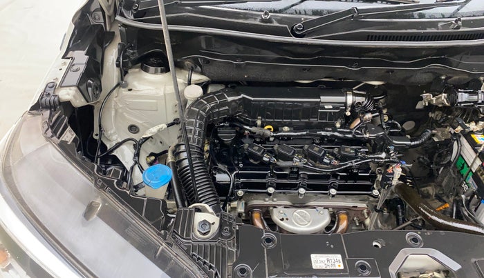 2021 Maruti XL6 ZETA AT, Petrol, Automatic, 90,896 km, Engine View - Right