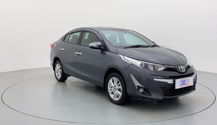 2018 Toyota YARIS VX CVT, Petrol, Automatic, 52,942 km, Right Front Diagonal