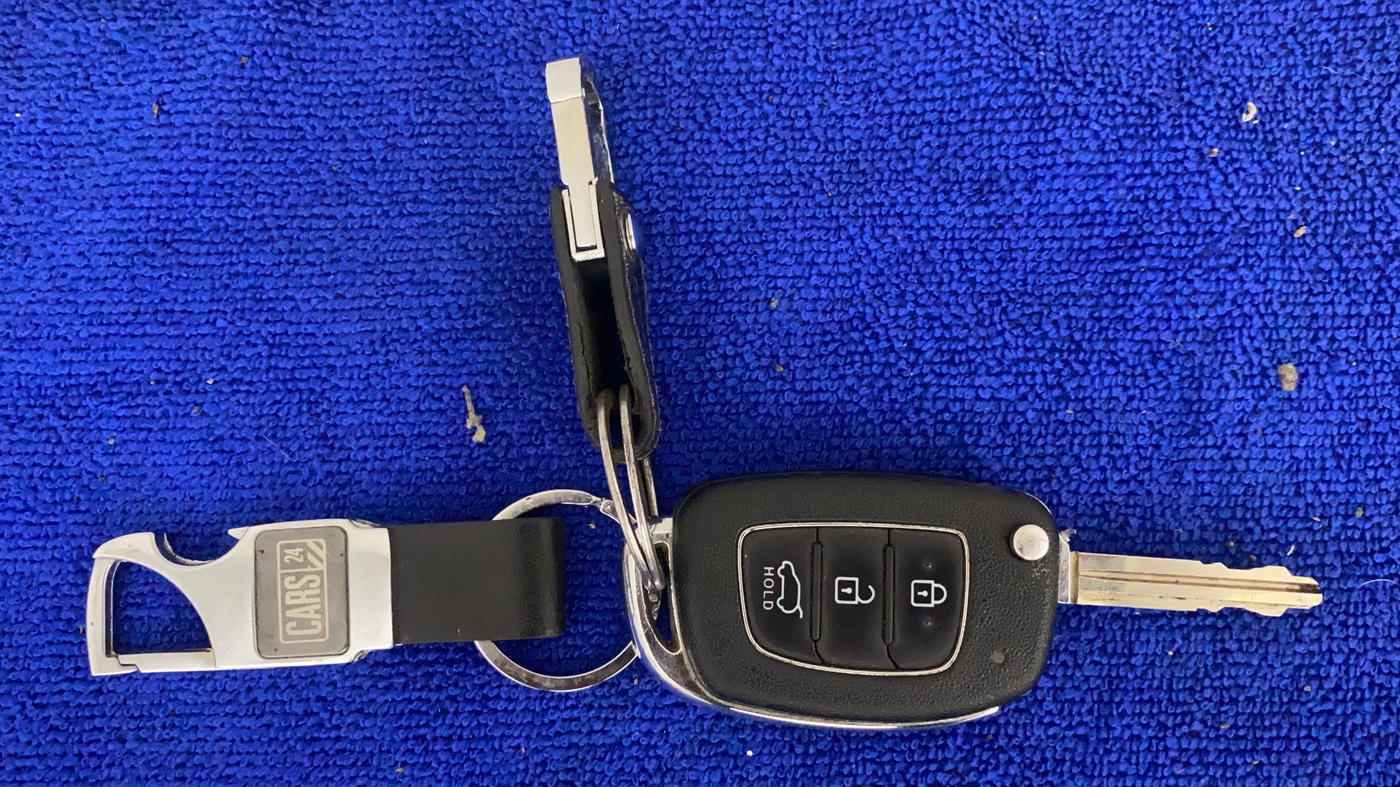 2015 Hyundai Elite i20 MAGNA 1.2, Petrol, Manual, 30,079 km, Key Close Up