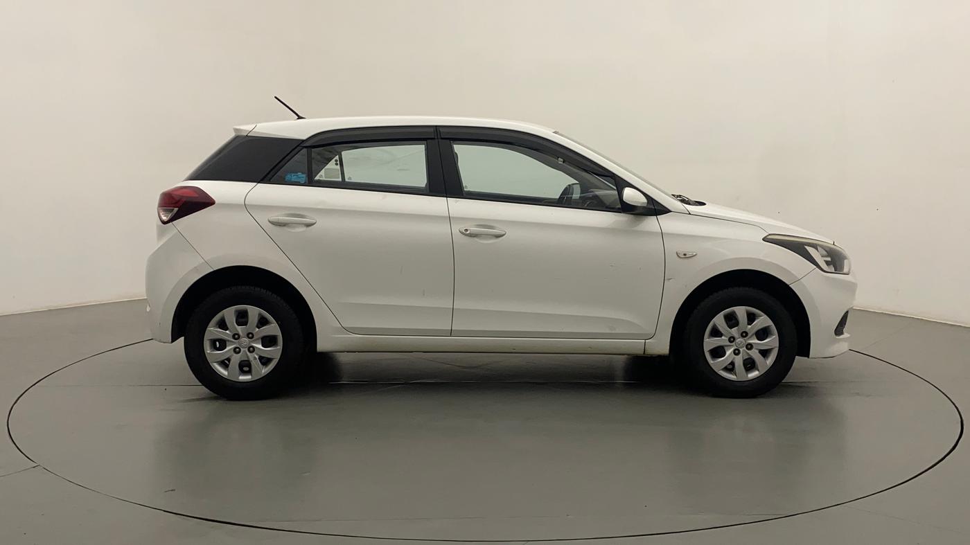 2015 Hyundai Elite i20 MAGNA 1.2, Petrol, Manual, 30,079 km, Right Side