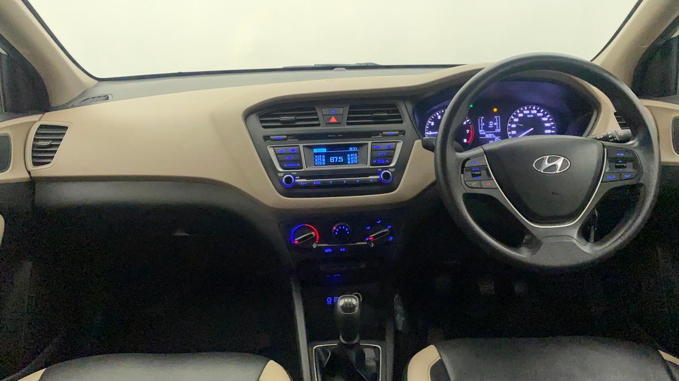 2015 Hyundai Elite i20 MAGNA 1.2, Petrol, Manual, 30,079 km, Dashboard