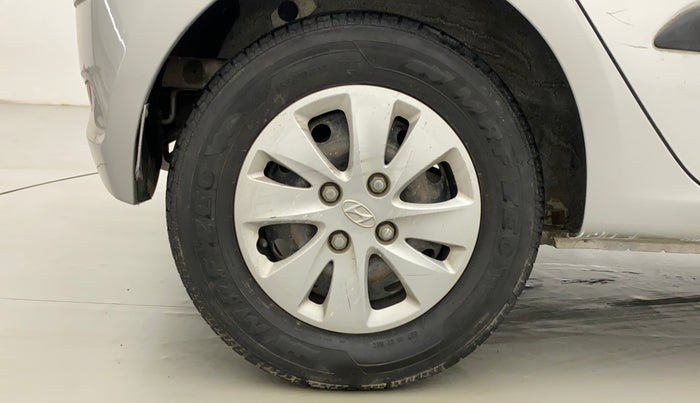 2010 Hyundai i10 MAGNA 1.1, Petrol, Manual, 24,308 km, Right Rear Wheel
