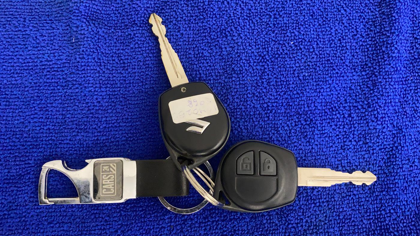 2018 Maruti Ertiga ZDI SHVS, Diesel, Manual, 47,377 km, Key Close Up