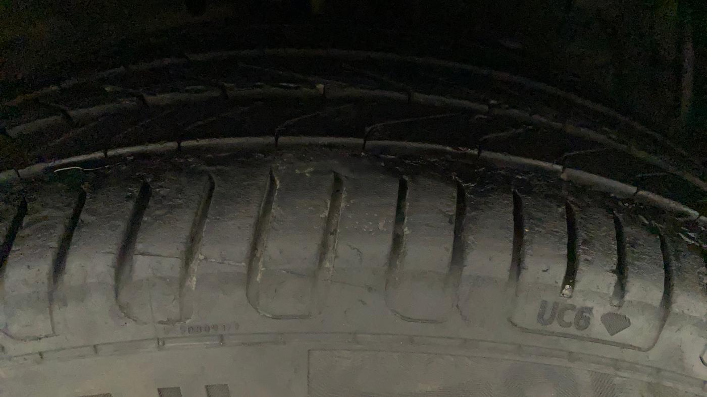 2018 Maruti Ertiga ZDI SHVS, Diesel, Manual, 47,377 km, Right Front Tyre Tread