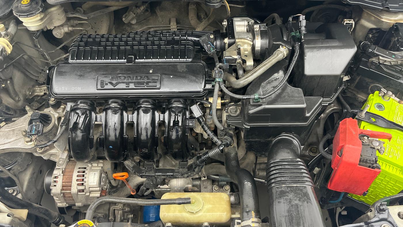 2015 Honda City 1.5L I-VTEC SV, Petrol, Manual, 1,43,760 km, Engine View
