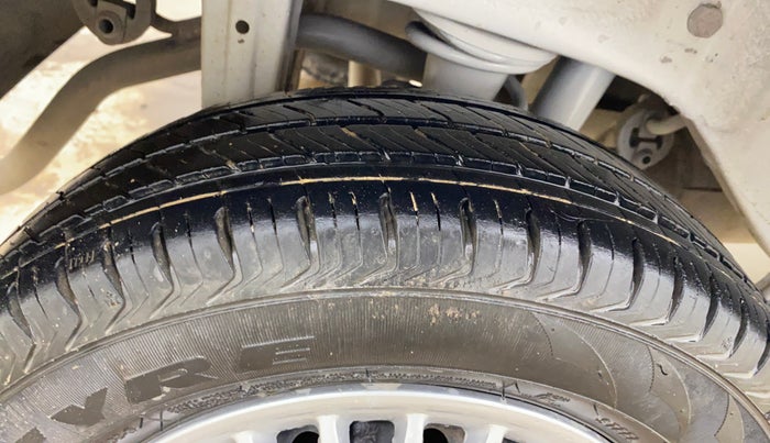 2018 Maruti Alto 800 LXI, Petrol, Manual, 76,494 km, Right Rear Tyre Tread