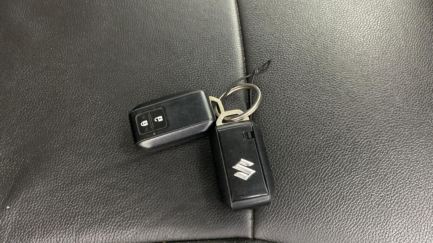 2022 Maruti XL6 ALPHA AT, Petrol, Automatic, 56,295 km, Key Close Up
