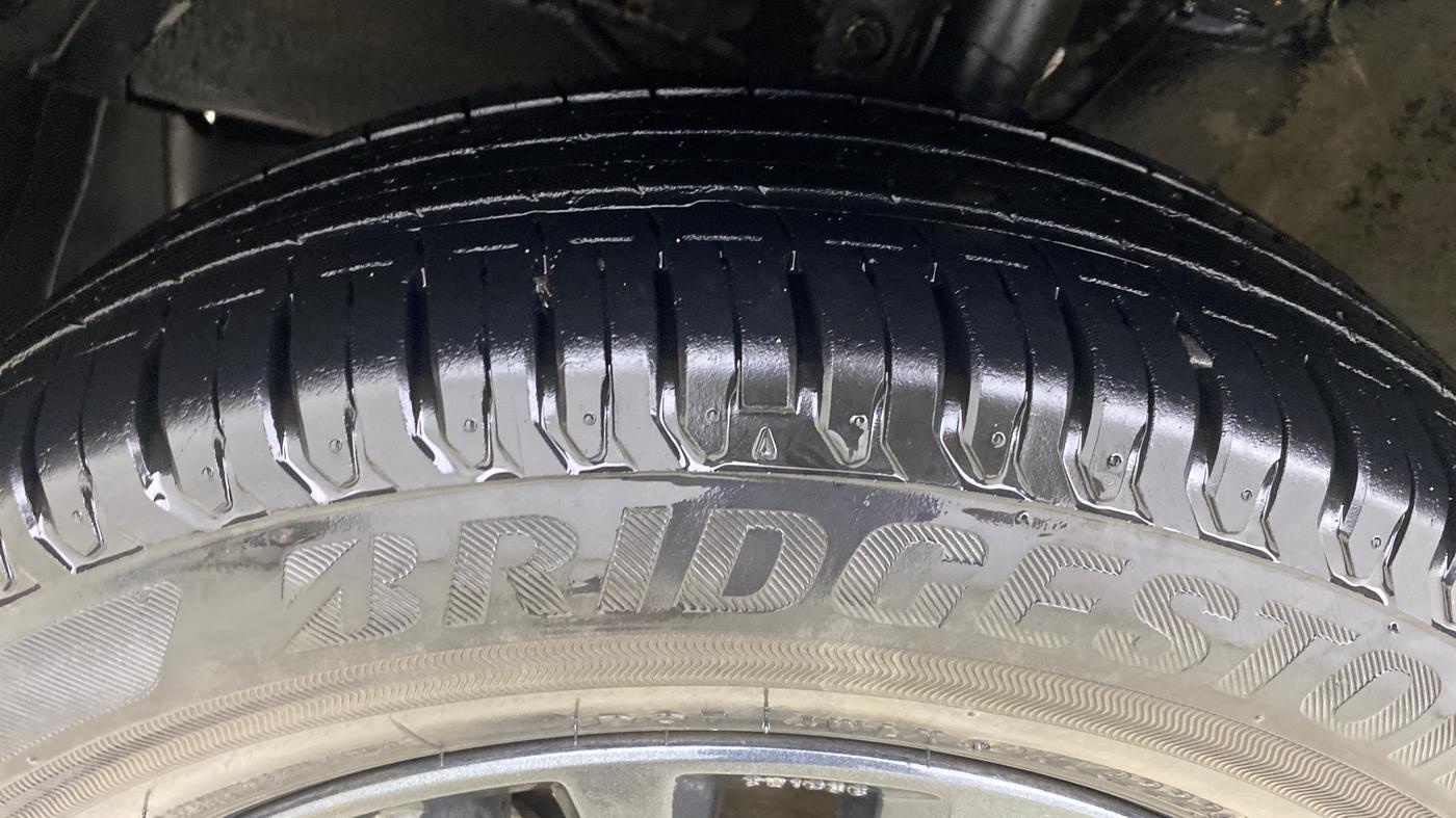 2022 Maruti XL6 ALPHA AT, Petrol, Automatic, 56,295 km, Left Front Tyre Tread