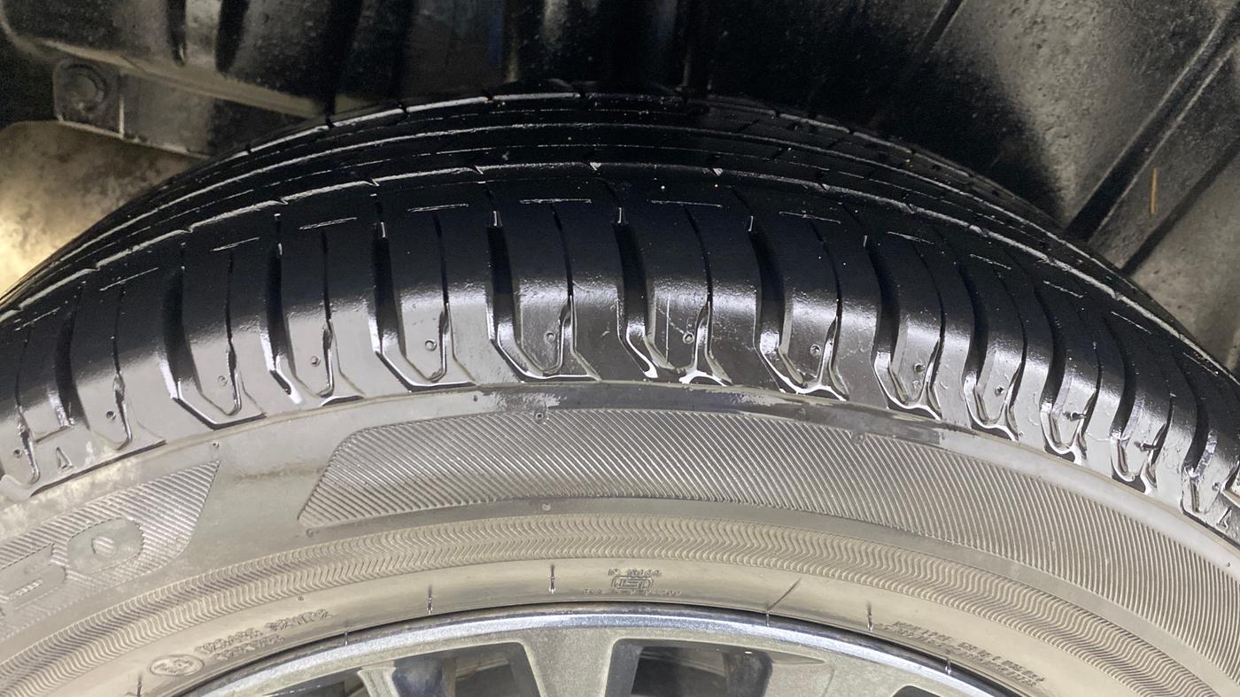 2022 Maruti XL6 ALPHA AT, Petrol, Automatic, 56,295 km, Right Rear Tyre Tread
