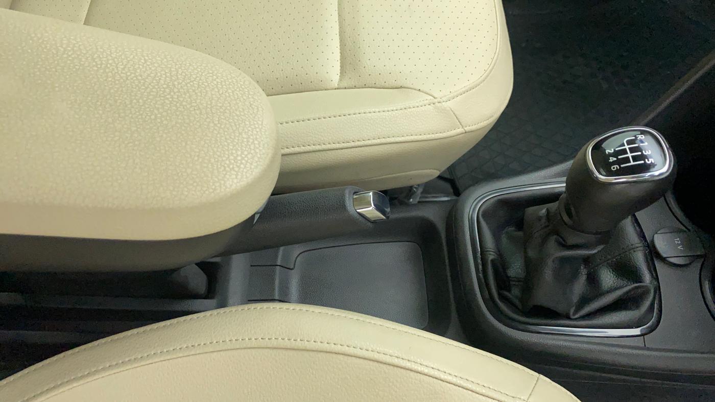 2021 Skoda Rapid STYLE 1.0TSI MT, Petrol, Manual, 10,716 km, Gear Lever