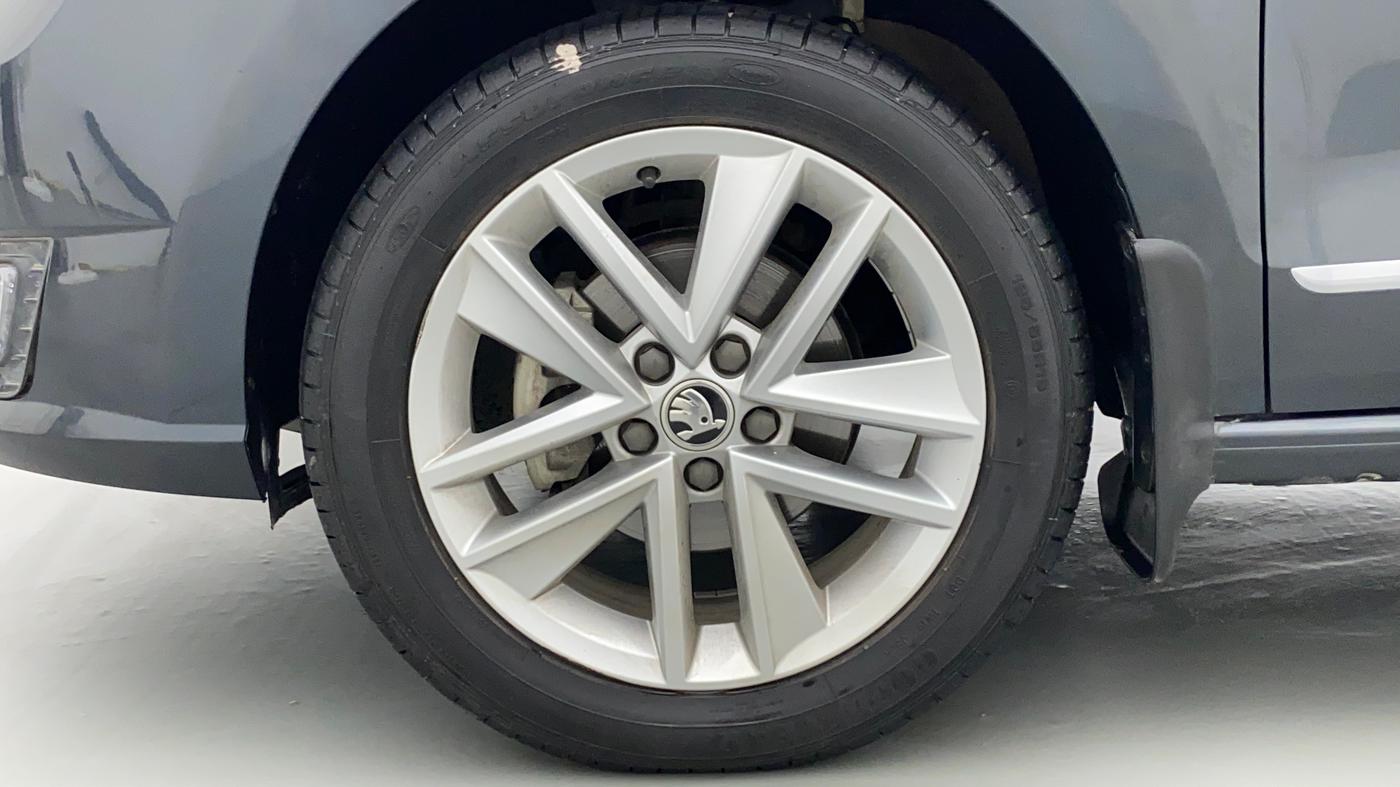 2021 Skoda Rapid STYLE 1.0TSI MT, Petrol, Manual, 10,716 km, Left Front Wheel