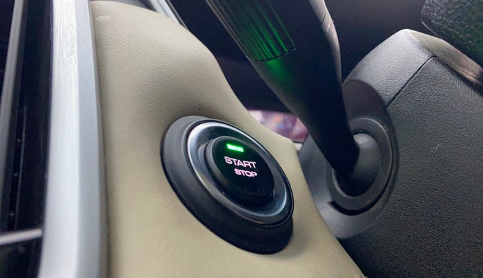 2022 MG HECTOR SHARP 1.5 PETROL CVT, Petrol, Automatic, 51,147 km, Keyless Start/ Stop Button