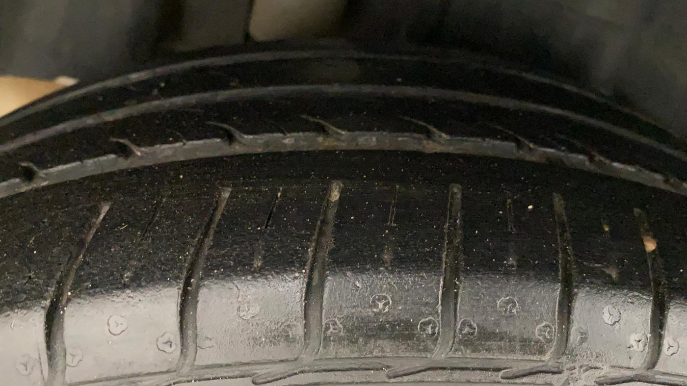 2018 Ford FREESTYLE TITANIUM 1.2 PETROL, Petrol, Manual, 40,733 km, Right Rear Tyre Tread