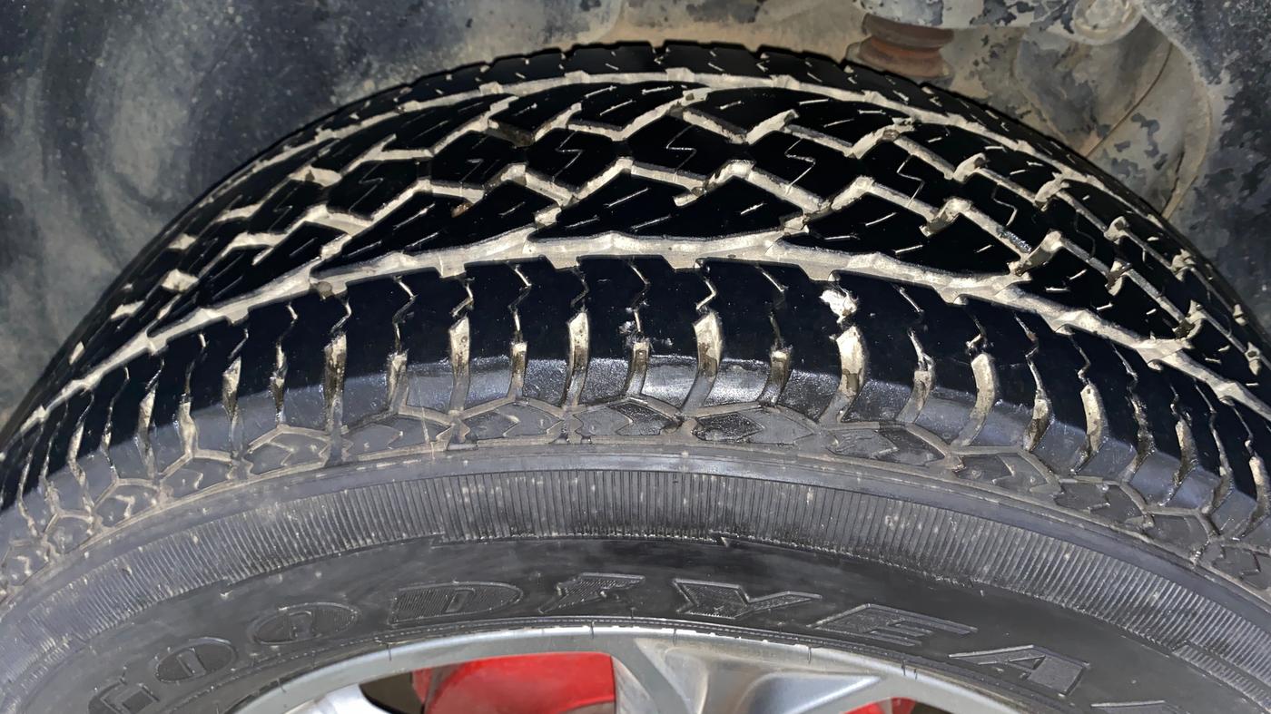 2020 Tata Harrier XZ 2.0L, Diesel, Manual, 79,081 km, Right Rear Tyre Tread