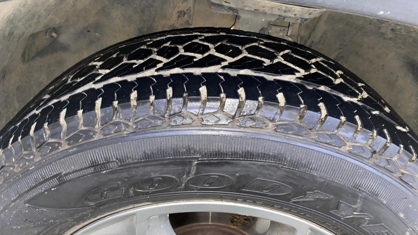 2020 Tata Harrier XZ 2.0L, Diesel, Manual, 79,081 km, Left Front Tyre Tread