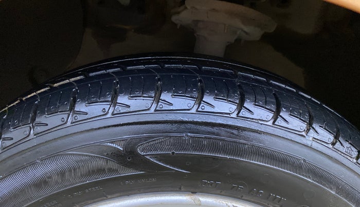 2015 Hyundai Grand i10 ASTA AT 1.2 KAPPA VTVT, Petrol, Automatic, 52,112 km, Left Front Tyre Tread