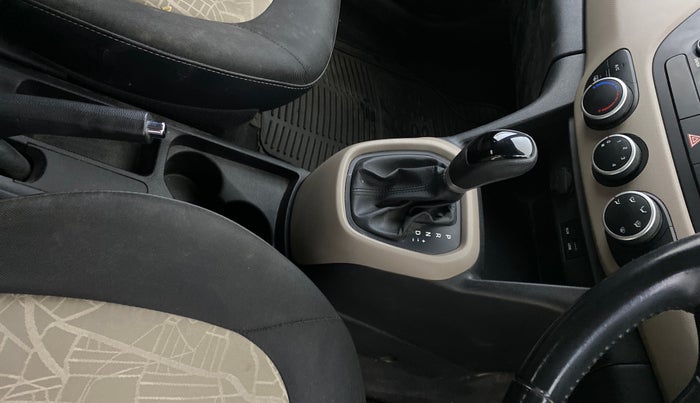 2015 Hyundai Grand i10 ASTA AT 1.2 KAPPA VTVT, Petrol, Automatic, 52,112 km, Gear Lever