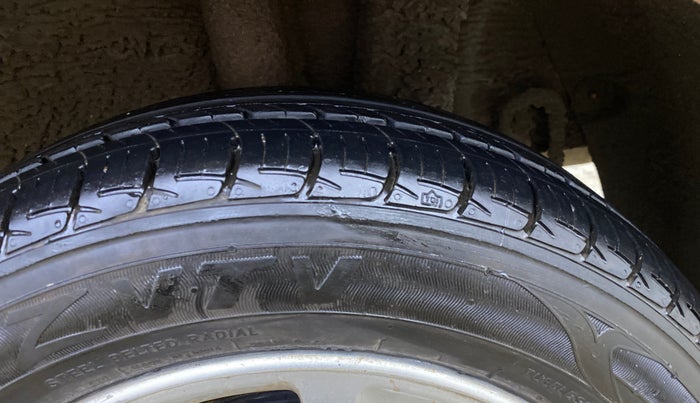 2015 Hyundai Grand i10 ASTA AT 1.2 KAPPA VTVT, Petrol, Automatic, 52,112 km, Left Rear Tyre Tread