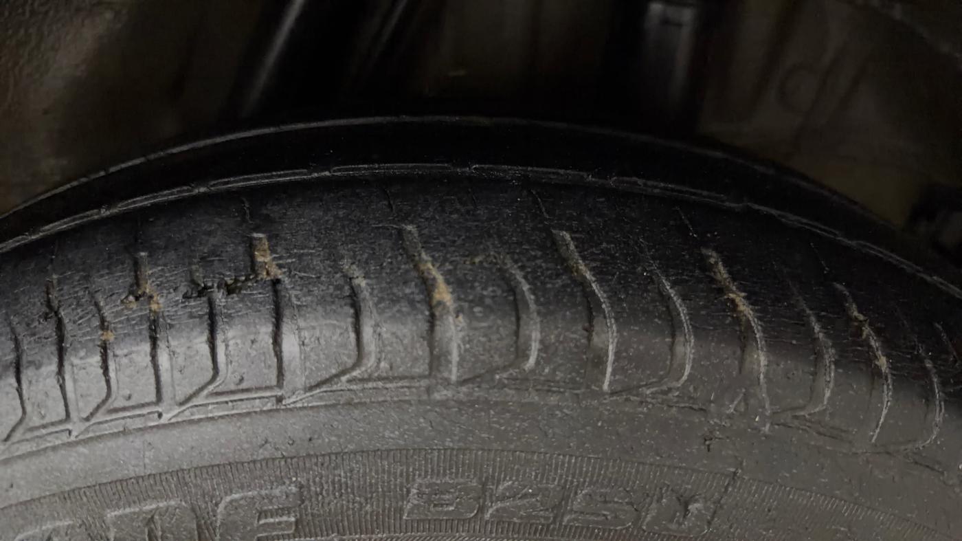 2015 Honda City 1.5L I-VTEC SV, Petrol, Manual, 77,934 km, Left Rear Tyre Tread