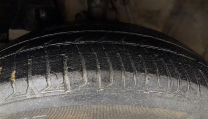 2015 Honda City 1.5L I-VTEC SV, Petrol, Manual, 77,934 km, Left Front Tyre Tread