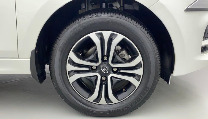 2022 Tata Tiago XT CNG, CNG, Manual, 12,253 km, Right Front Wheel