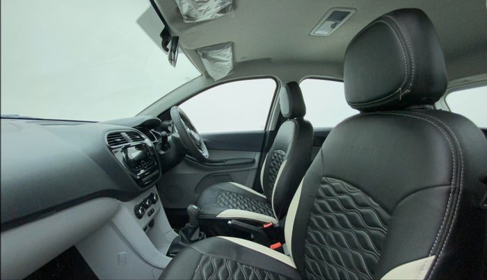2022 Tata Tiago XT CNG, CNG, Manual, 12,253 km, Right Side Front Door Cabin