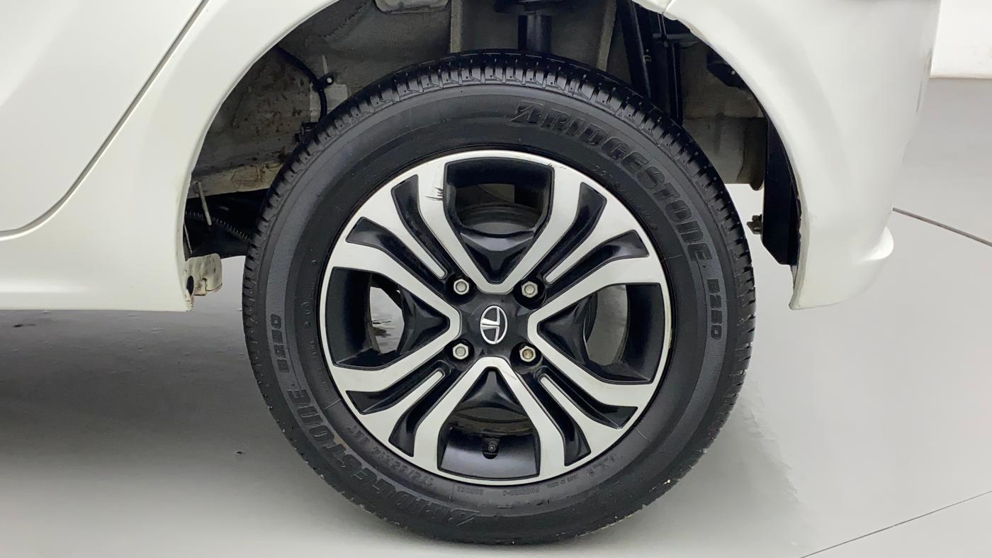 2022 Tata Tiago XT CNG, CNG, Manual, 12,253 km, Left Rear Wheel