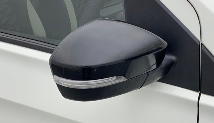 2022 Tata Tiago XT CNG, CNG, Manual, 12,253 km, Right rear-view mirror - Indicator light has minor damage