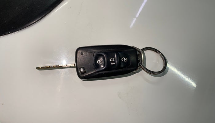 2017 Tata Zest XM 75PS DIESEL, Diesel, Manual, 96,468 km, Key Close Up