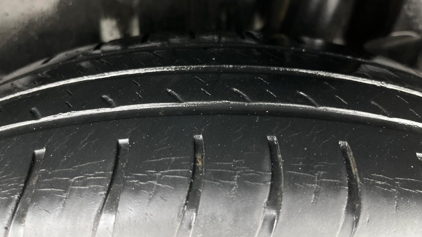 2018 Maruti Swift VXI, Petrol, Manual, 48,701 km, Left Rear Tyre Tread