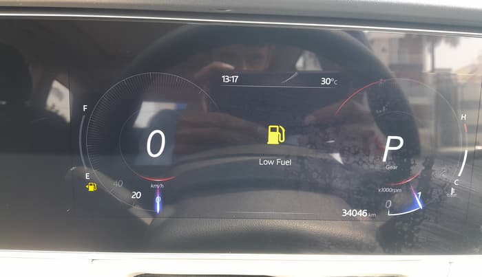 2022 Mahindra XUV700 AX 5 P AT 5 STR, Petrol, Automatic, 34,044 km, Odometer Image