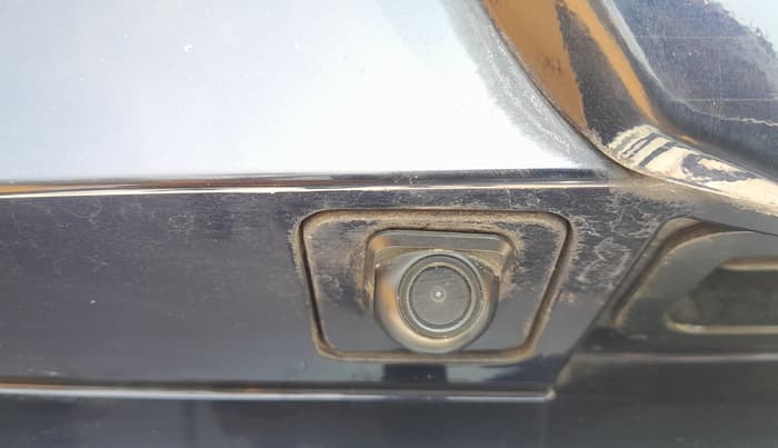 2022 Mahindra XUV700 AX 5 P AT 5 STR, Petrol, Automatic, 34,044 km, Parking Camera