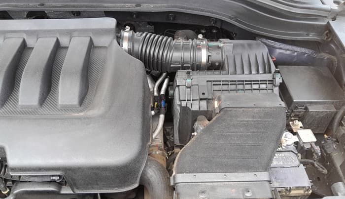 2022 Mahindra XUV700 AX 5 P AT 5 STR, Petrol, Automatic, 34,044 km, Engine View - Left