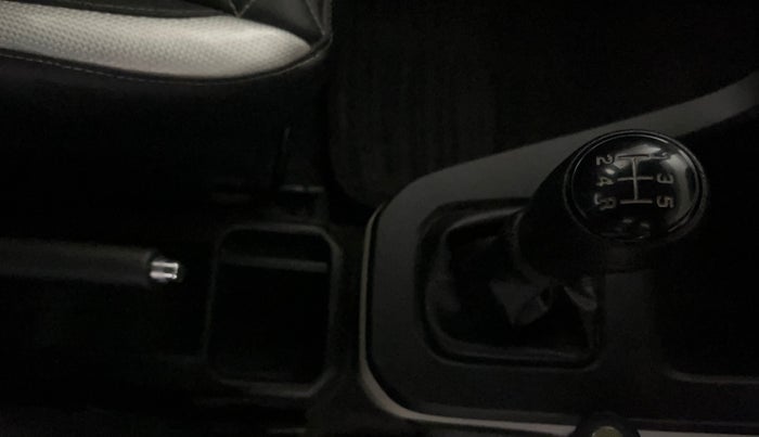 2020 Maruti New Wagon-R VXI 1.2, Petrol, Manual, 11,919 km, Gear Lever