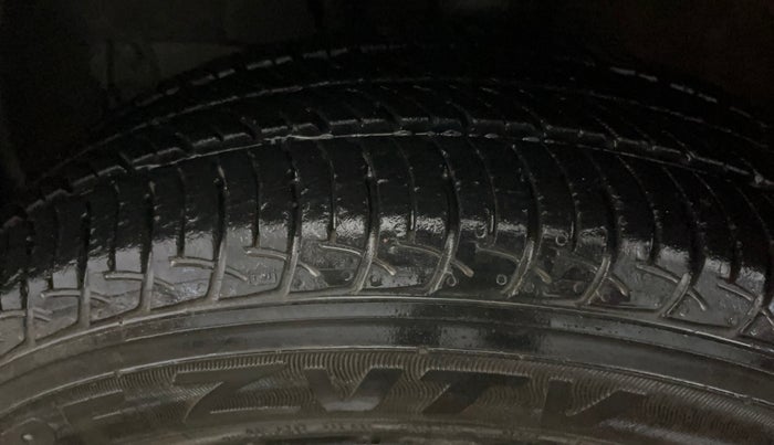 2020 Maruti New Wagon-R VXI 1.2, Petrol, Manual, 11,919 km, Left Front Tyre Tread