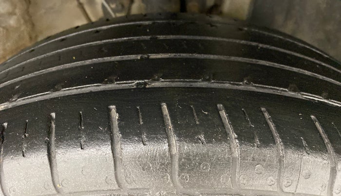 2020 Hyundai VENUE S 1.0 TURBO MT, Petrol, Manual, 19,138 km, Right Front Tyre Tread