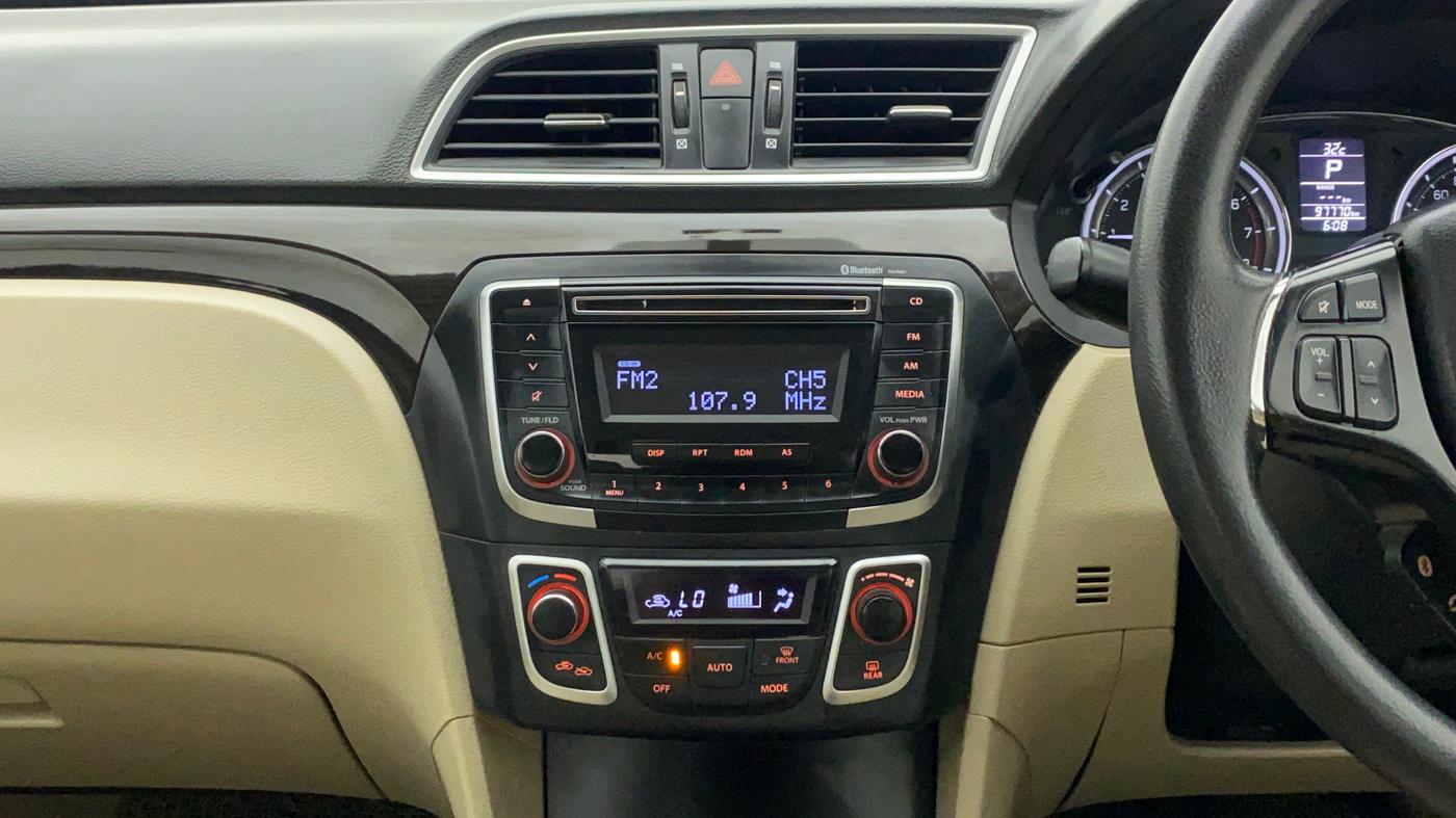 2014 Maruti Ciaz VXI+AT, Petrol, Automatic, 97,770 km, Air Conditioner