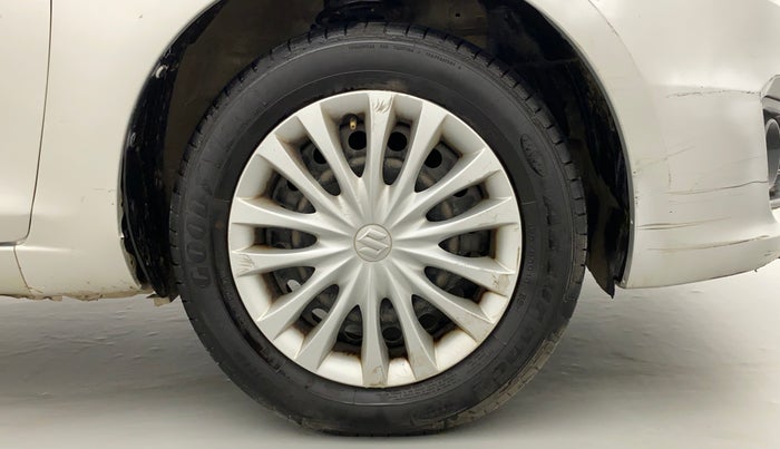 2014 Maruti Ciaz VXI+AT, Petrol, Automatic, 97,770 km, Right Front Wheel