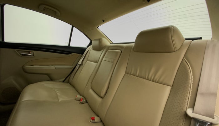 2014 Maruti Ciaz VXI+AT, Petrol, Automatic, 97,770 km, Right Side Rear Door Cabin