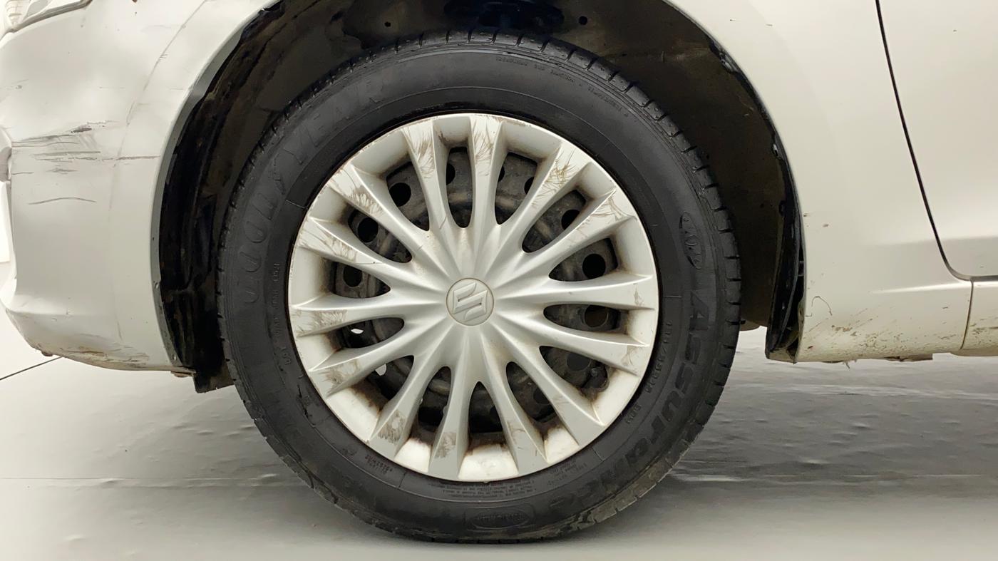 2014 Maruti Ciaz VXI+AT, Petrol, Automatic, 97,770 km, Left Front Wheel