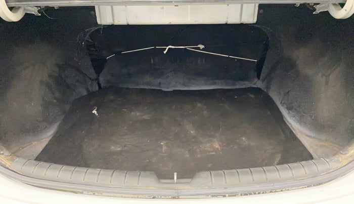 2019 Hyundai Verna 1.6 CRDI SX, Diesel, Manual, 67,455 km, Boot Inside