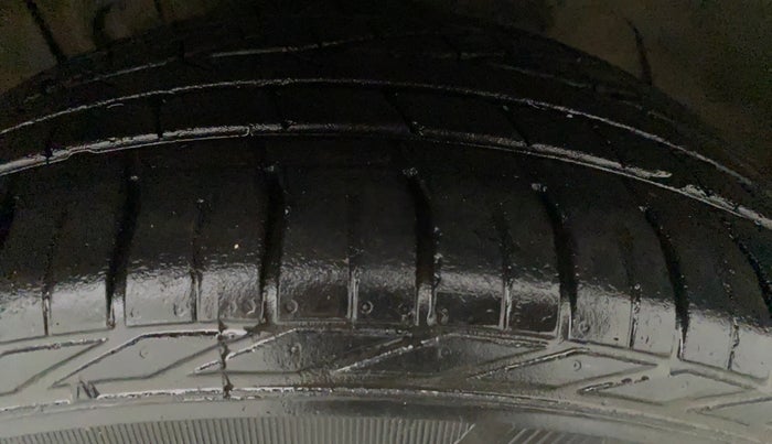 2019 Tata NEXON XZA PLUS DIESEL, Diesel, Automatic, 51,615 km, Left Front Tyre Tread